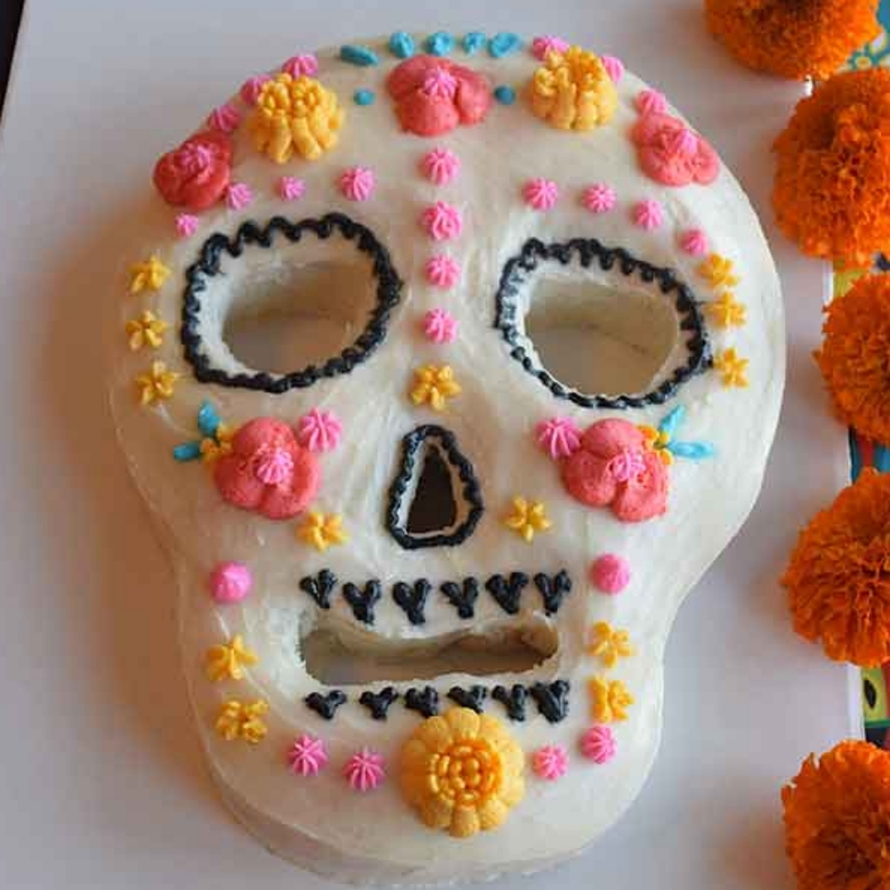 Wilton Skull Shaped Baking Pan - Picture 5 of 6
